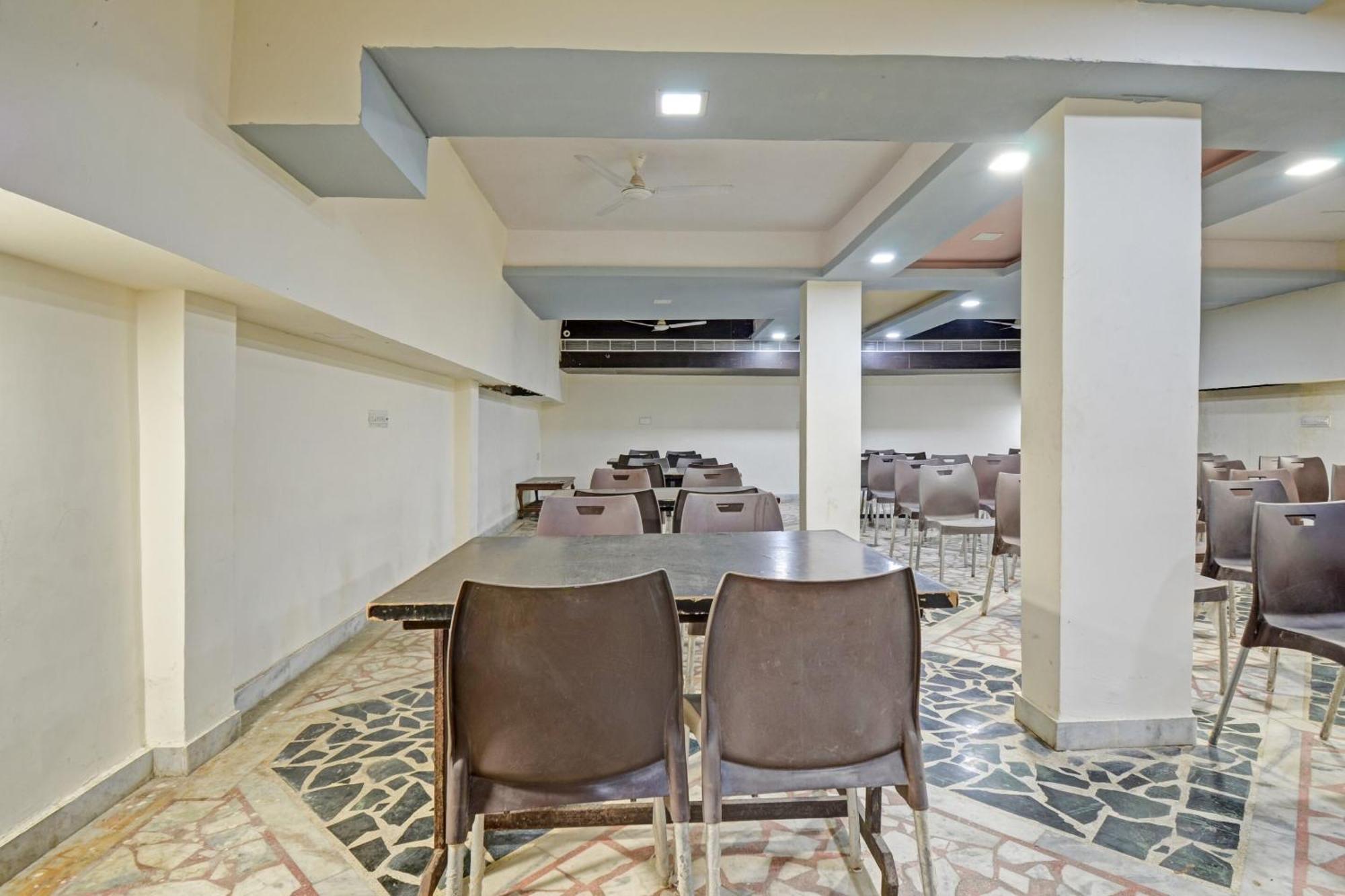 Collection O The Sunrise Otel Udaipur Dış mekan fotoğraf