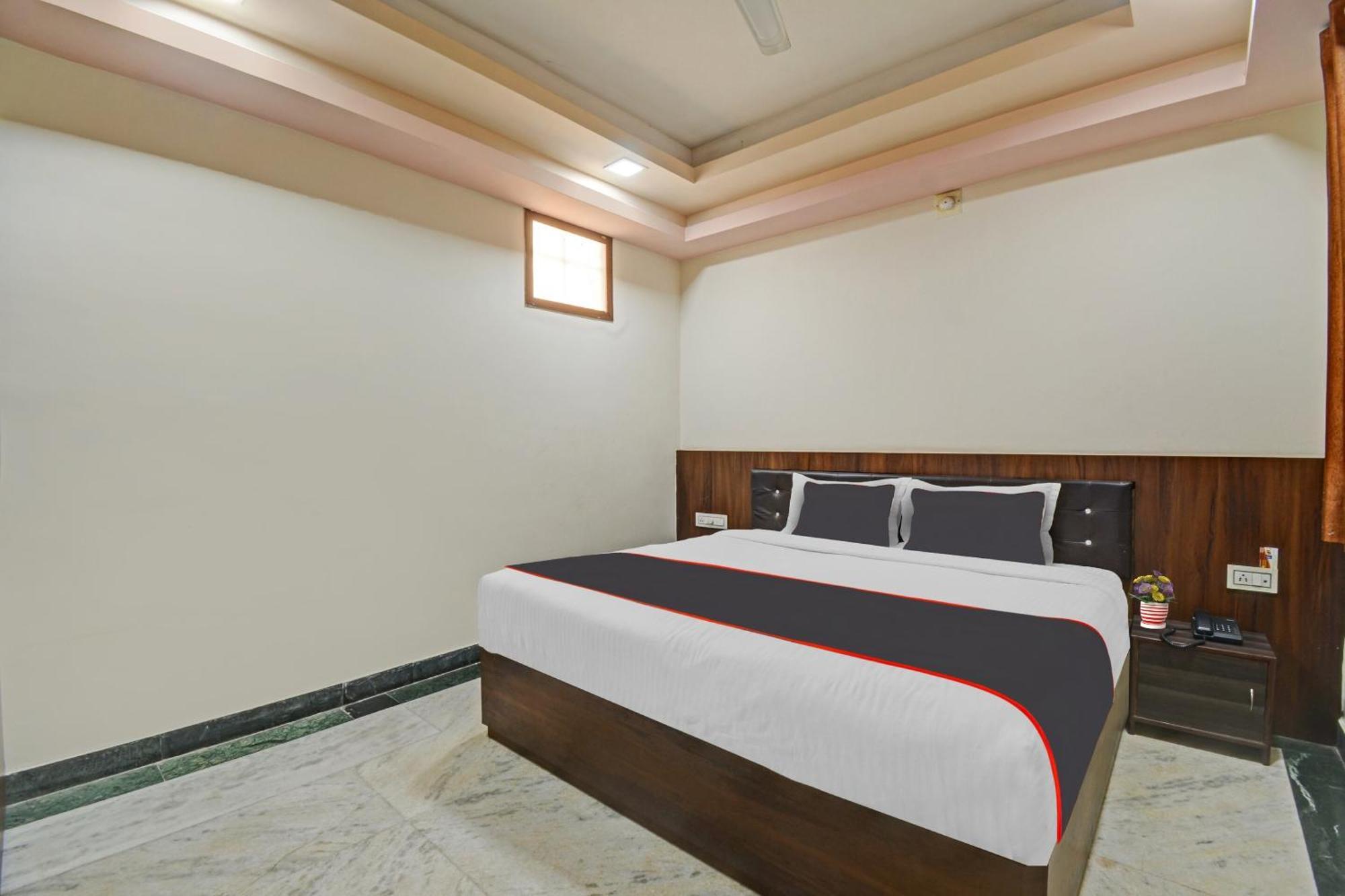Collection O The Sunrise Otel Udaipur Dış mekan fotoğraf