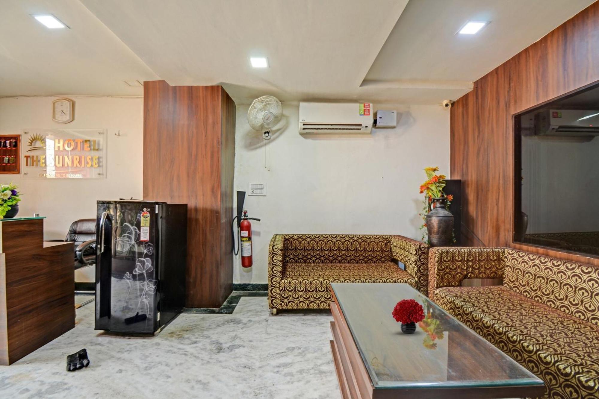 Collection O The Sunrise Otel Udaipur Dış mekan fotoğraf