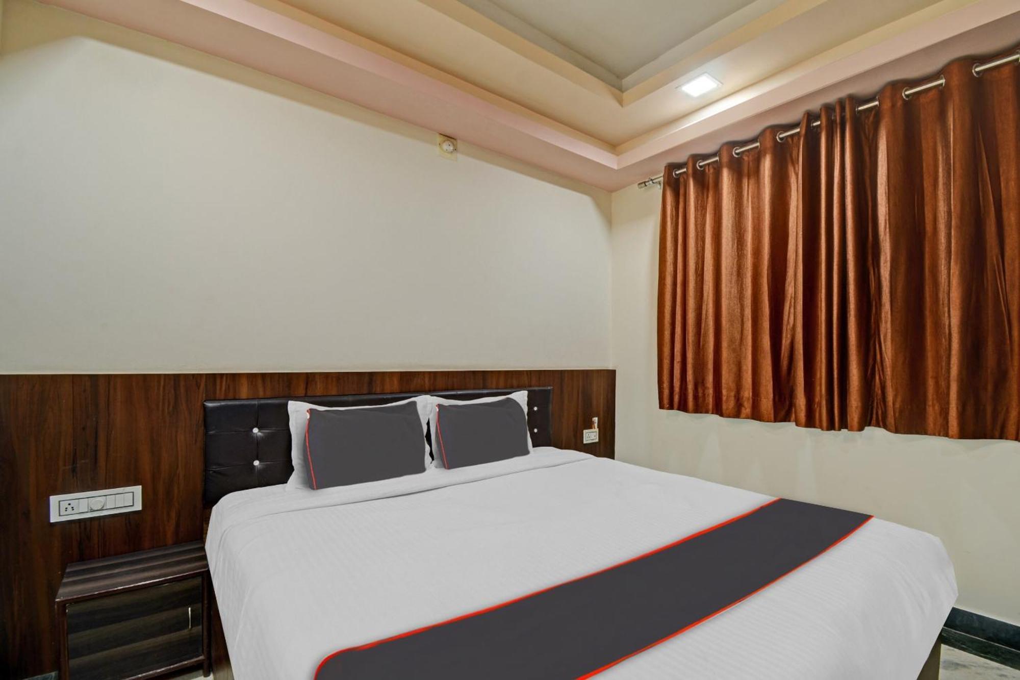 Collection O The Sunrise Otel Udaipur Dış mekan fotoğraf